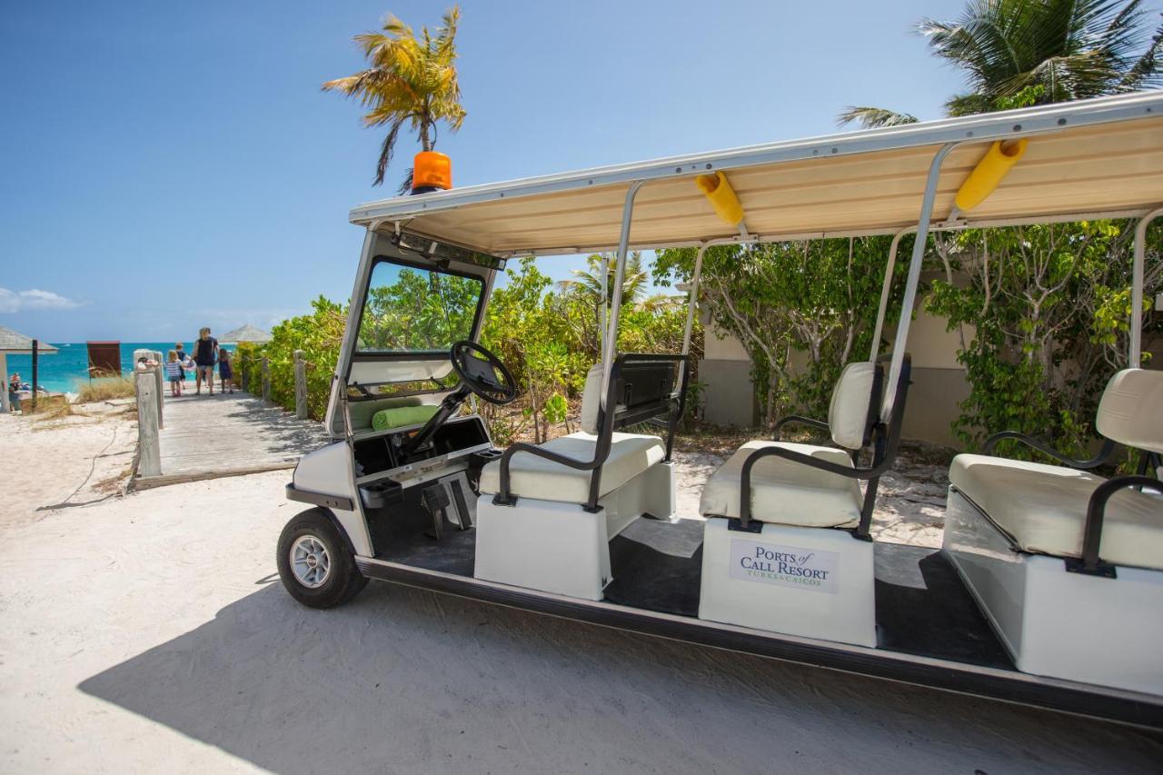 Ports Of Call Resort Grace Bay Bagian luar foto