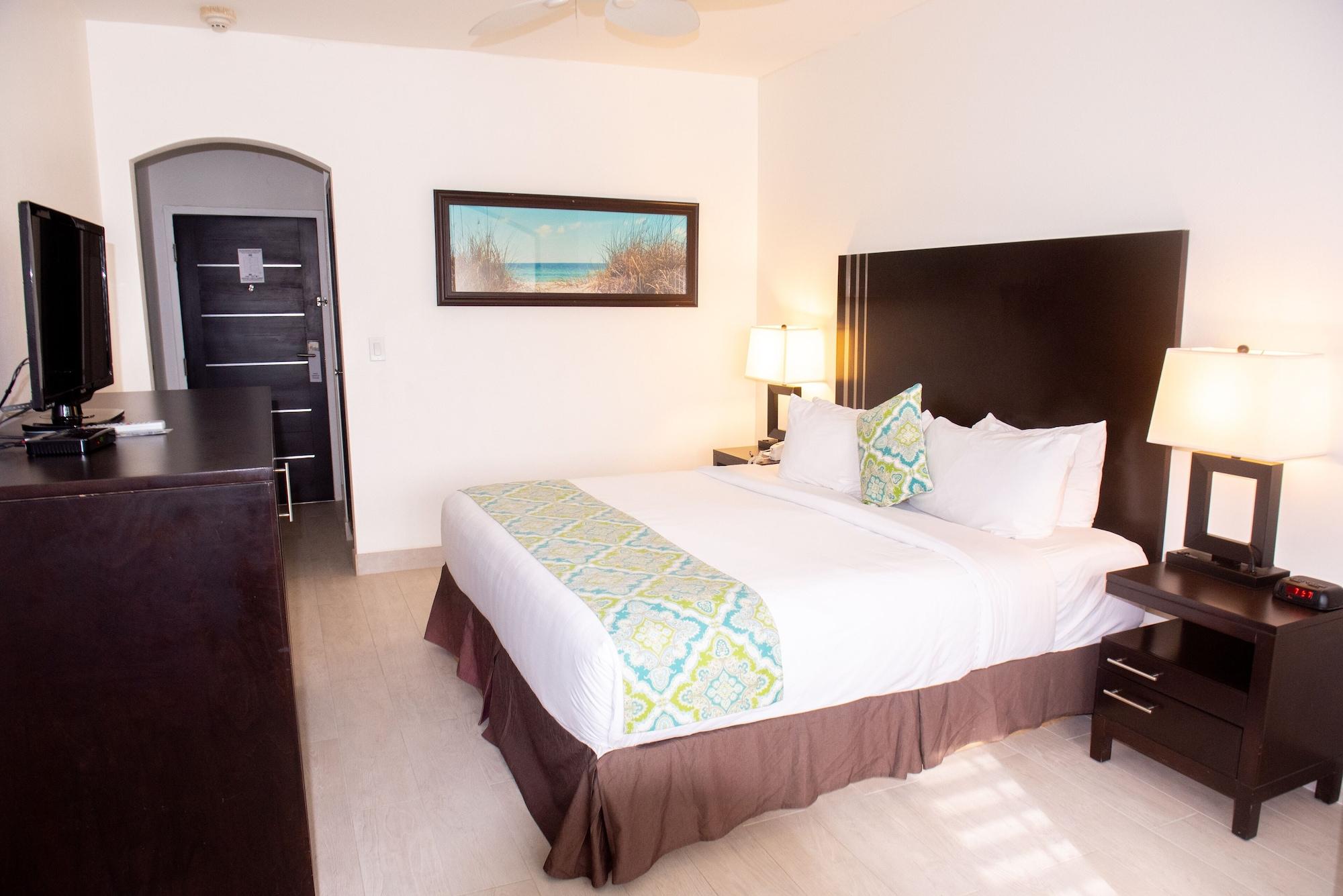 Ports Of Call Resort Grace Bay Bagian luar foto