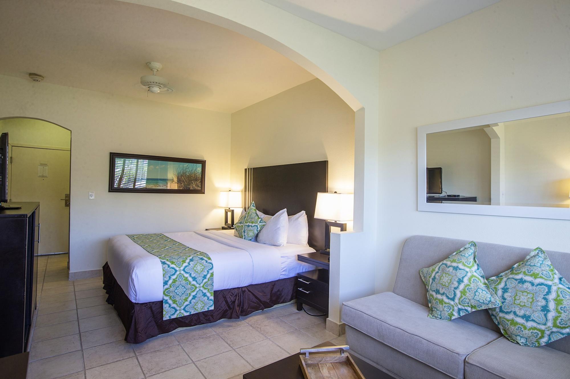 Ports Of Call Resort Grace Bay Bagian luar foto