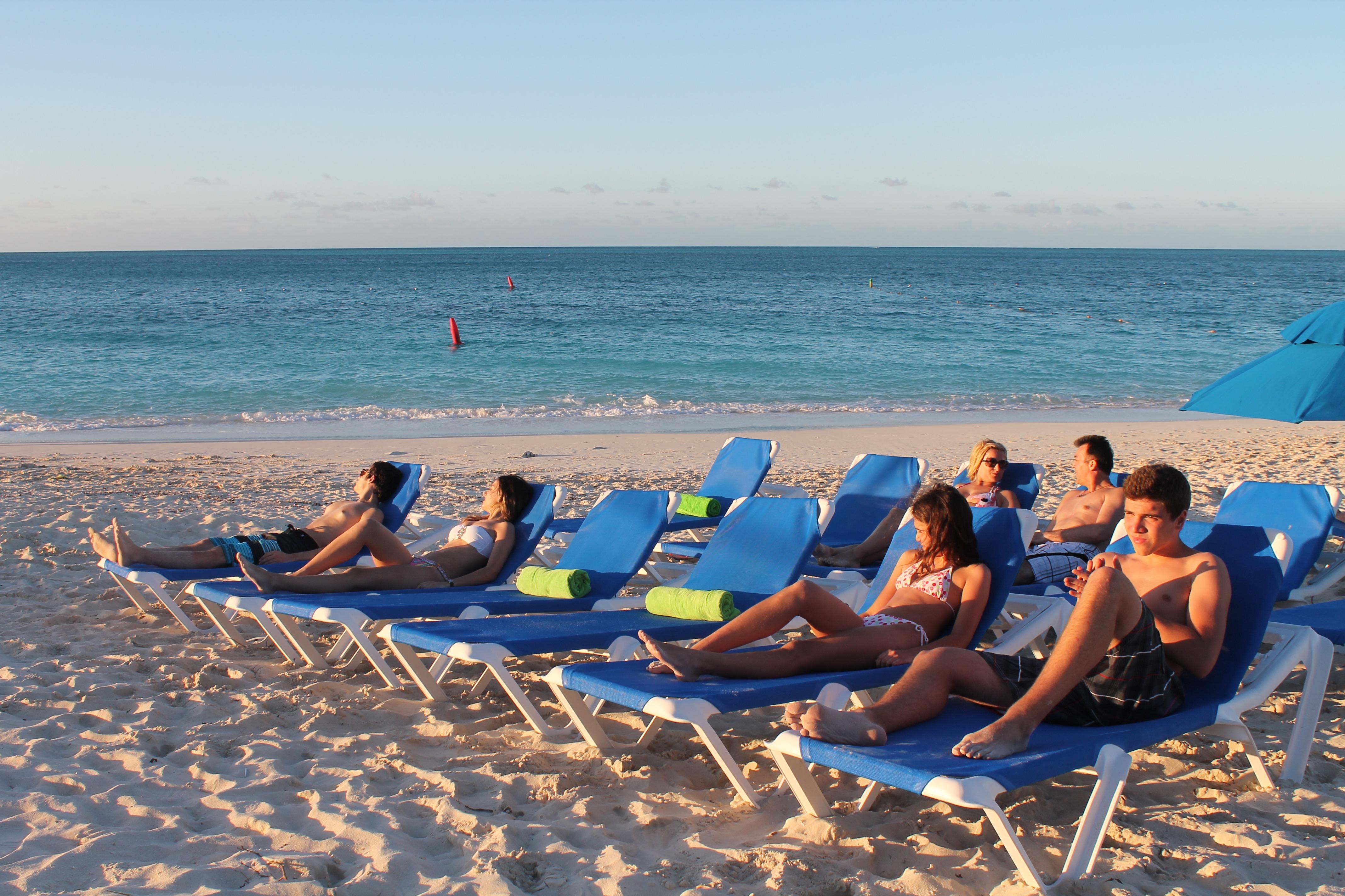 Ports Of Call Resort Grace Bay Bagian luar foto