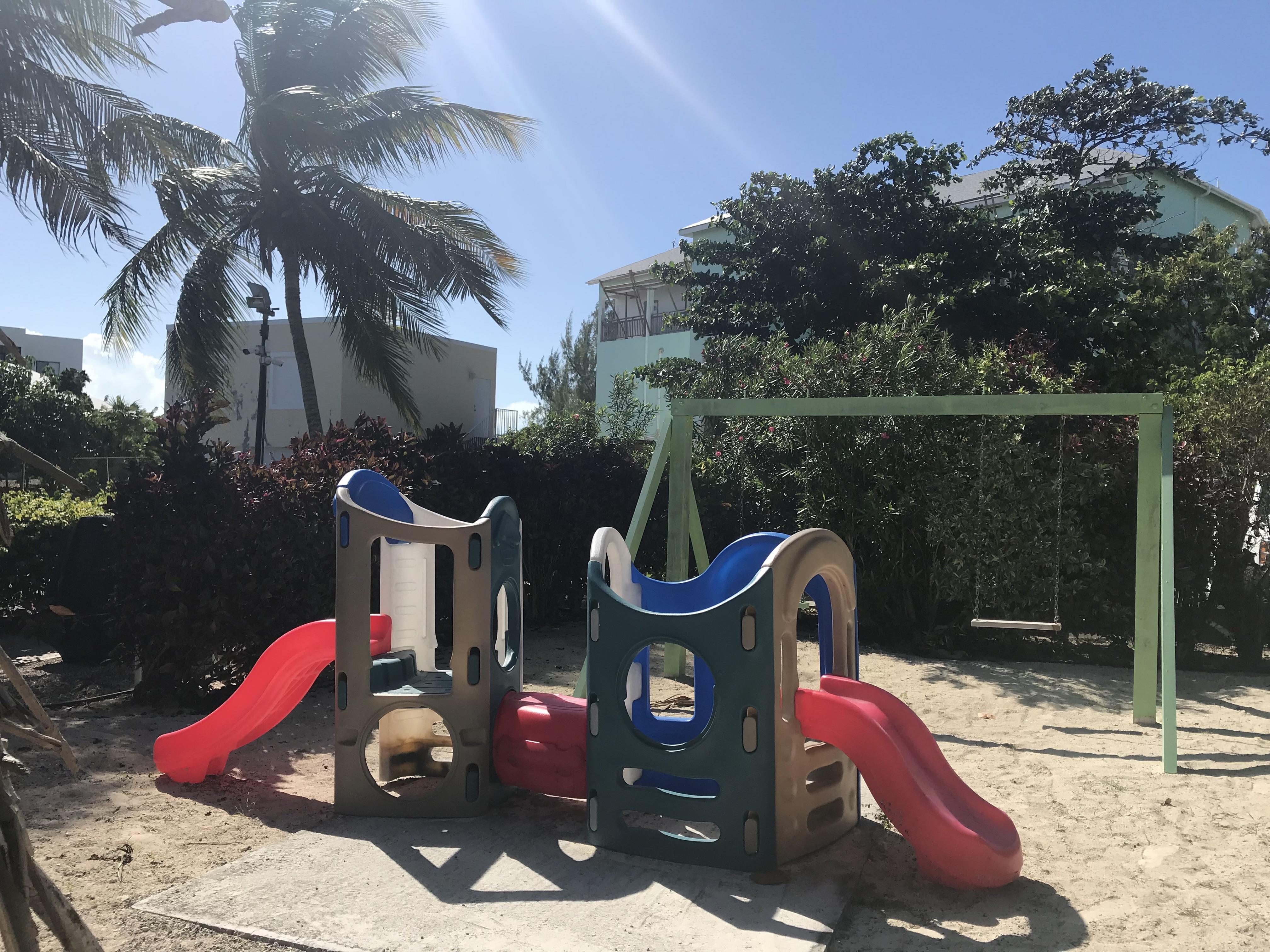Ports Of Call Resort Grace Bay Bagian luar foto