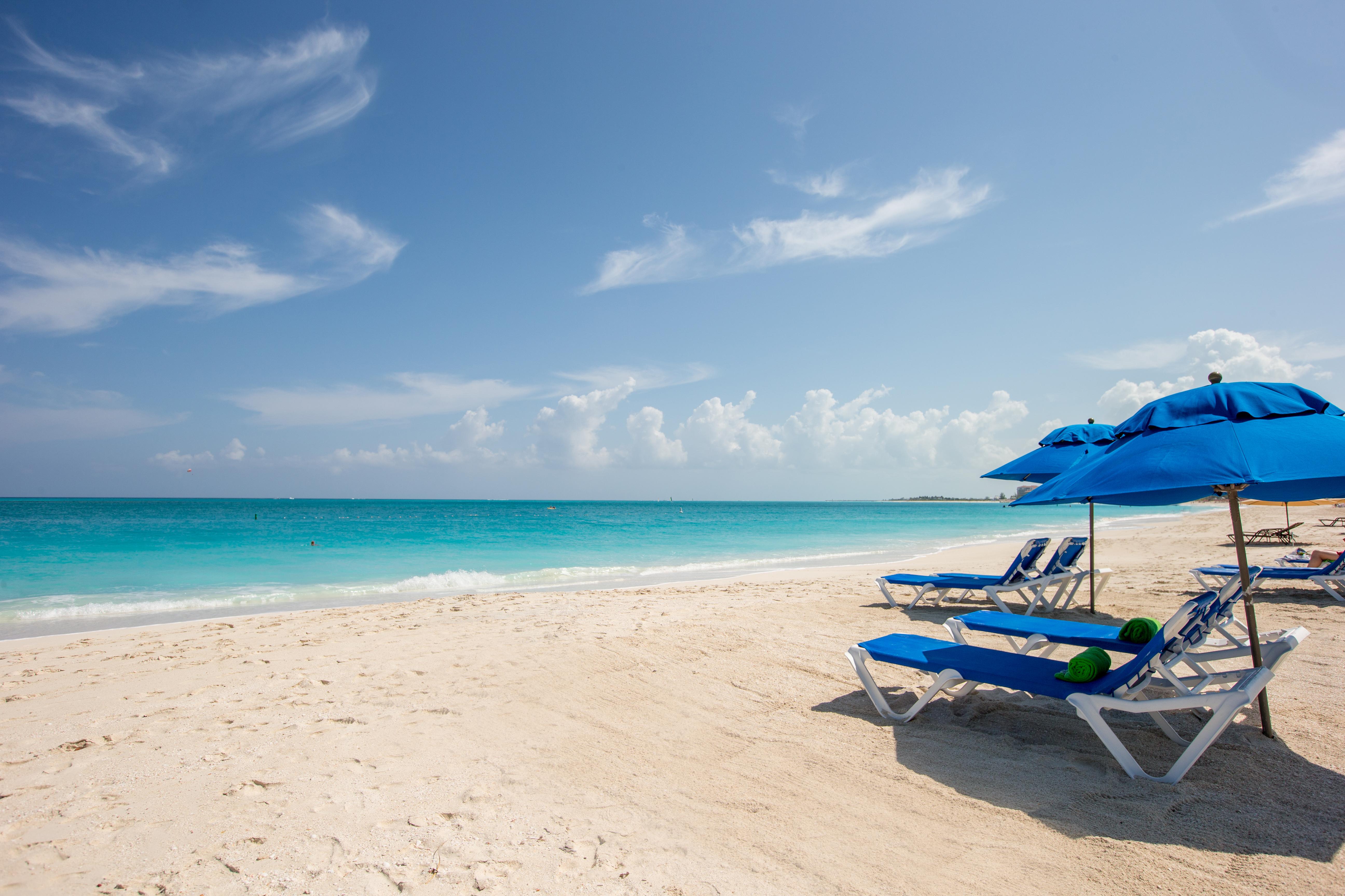 Ports Of Call Resort Grace Bay Bagian luar foto