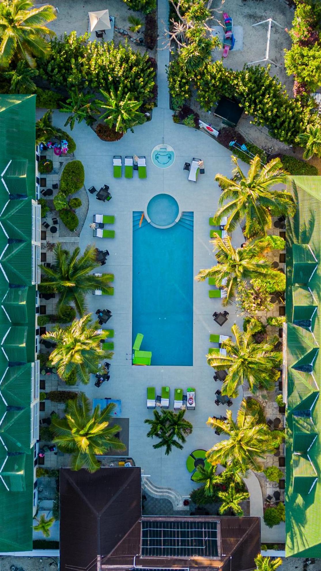 Ports Of Call Resort Grace Bay Bagian luar foto