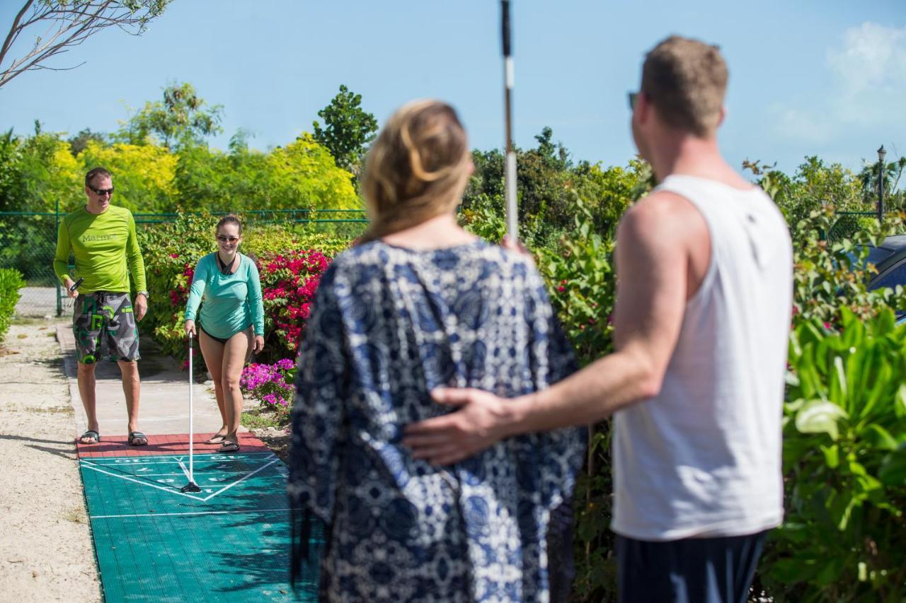 Ports Of Call Resort Grace Bay Bagian luar foto